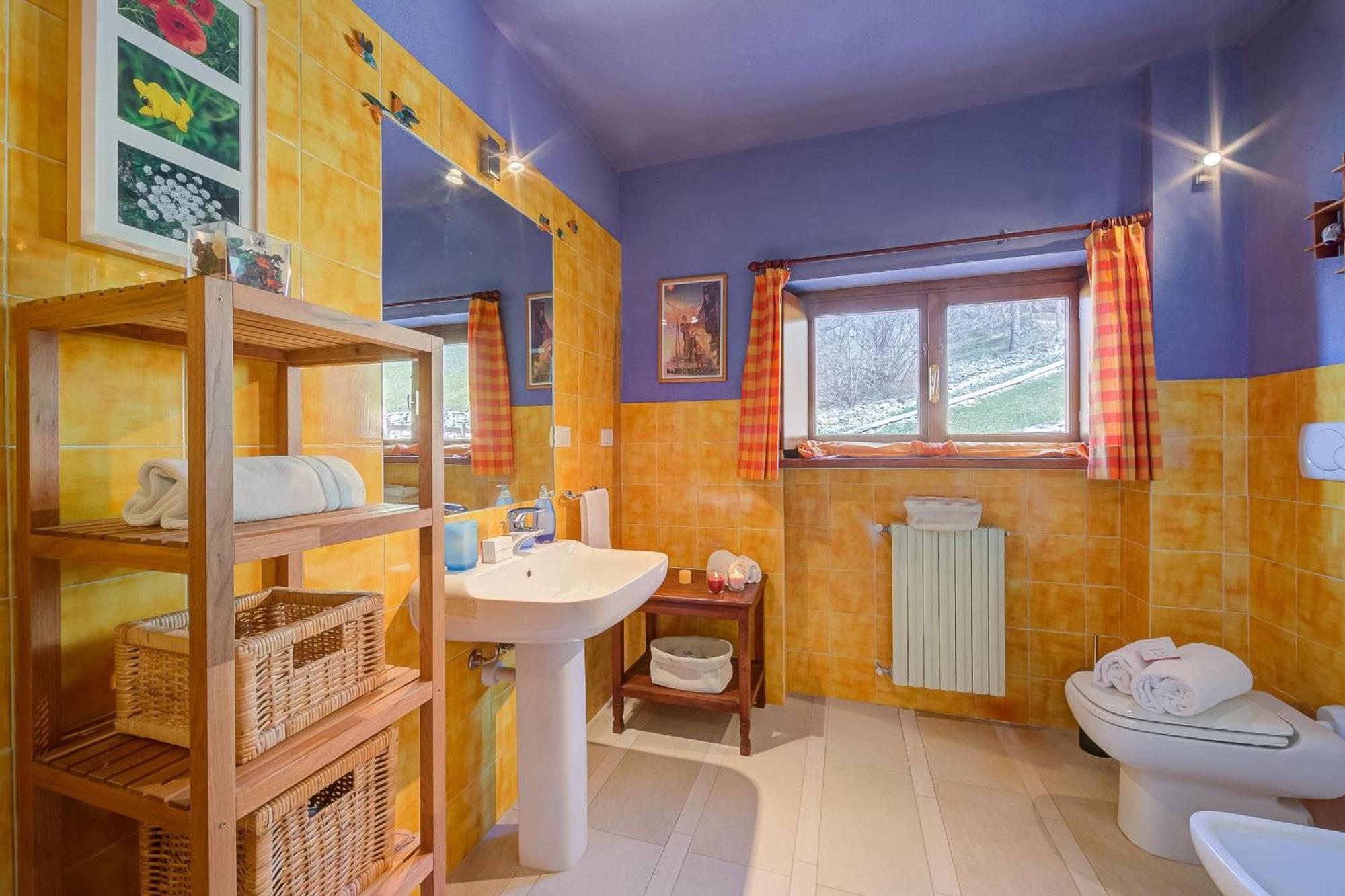 Rebecca'S House Few Steps From Skiing - Happy Rentals Bardonecchia Bagian luar foto